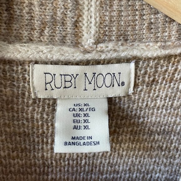 Ruby Moon | Soft Neutral Colour Block Duster Cardigan - Picture 5 of 9